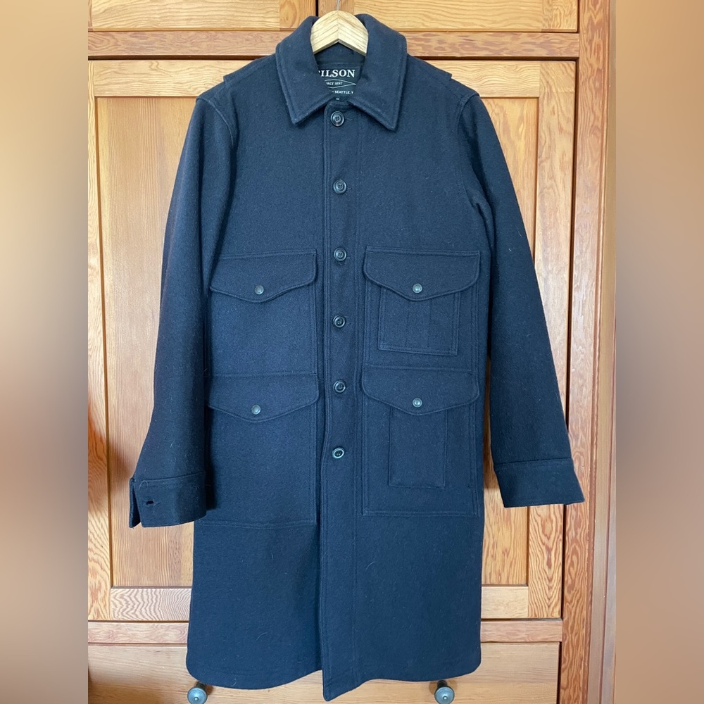 Filson Long Mackinaw Wool Cruiser, Men’s XS, Navy Blue